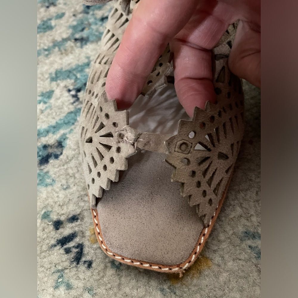 Jeffrey Campbell Espejo Wedge Shoes Laser Cut Lace Up Taupe Size 9 - Picture 6 of 10